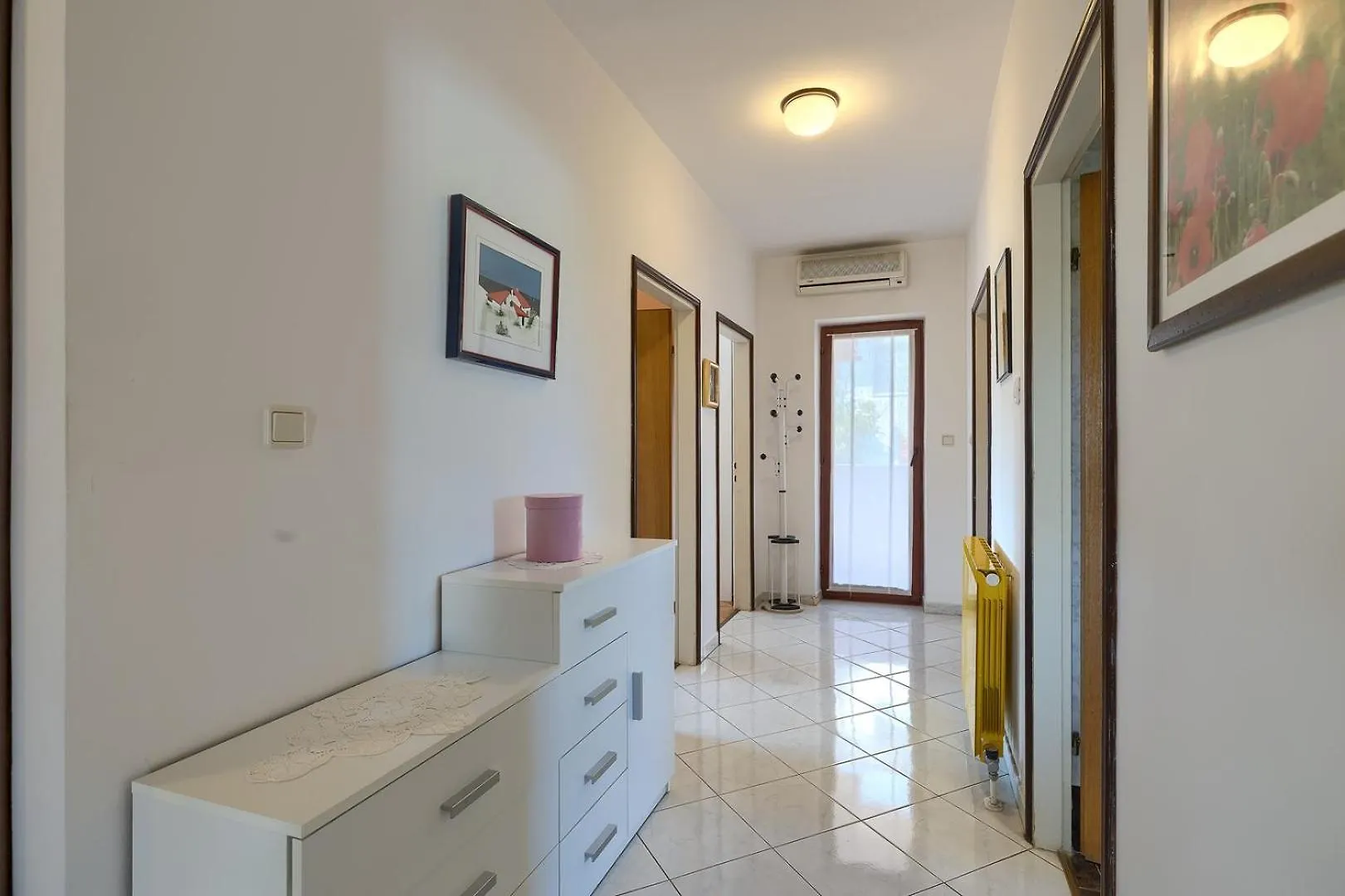 Apartment Viktor Pula